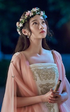 图兰朵魔咒缘起关晓彤图片高清版 图兰朵魔咒缘起关晓彤图片高清版